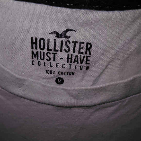 Hollister Must-Have Collection White Tee - Picture 3 of 3